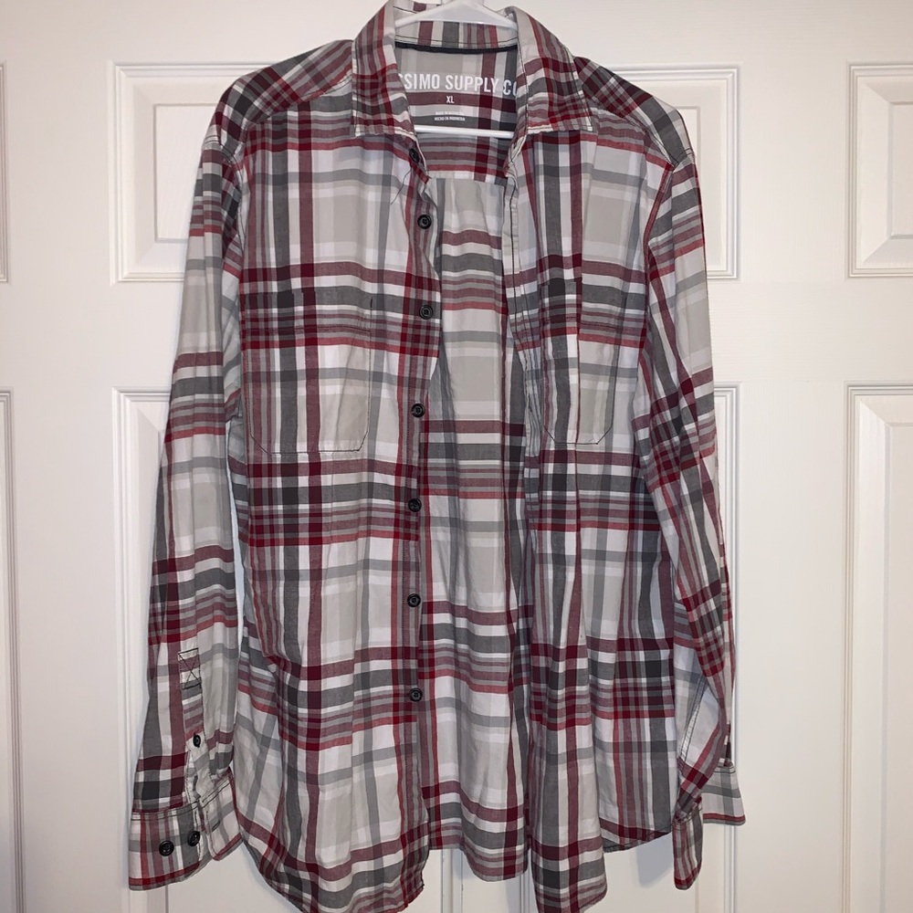 Men’s casual long sleeve button down